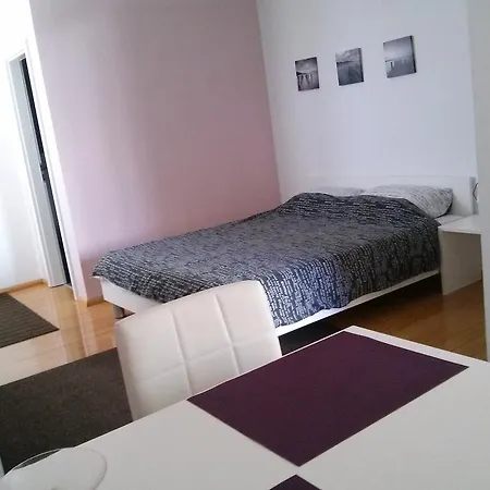 Lena Apartment Pula