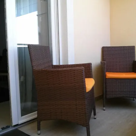 Apartment Lena *